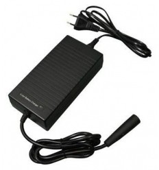 Chargeur pour scooter 3 roues ATTO