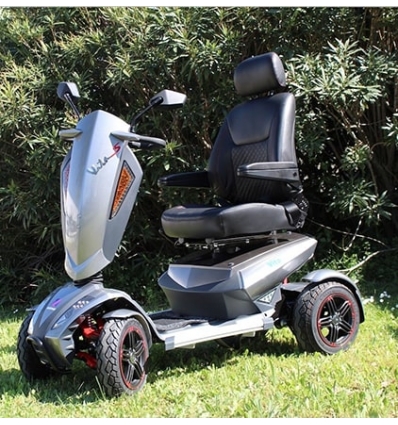 Scooter électrique 4 roues homologué "route" Le Mans 900-M4