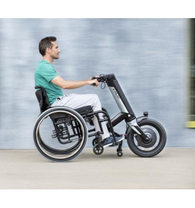 Motorisation Alber e-Pilot transforme votre fauteuil roulant en scooter