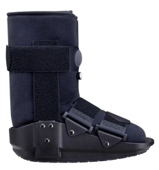 Botte de marche courte b:joynz Air Walker Soft noire Bauerfeind
