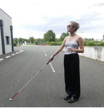 Canne de marche pliante blanche pour aveugle