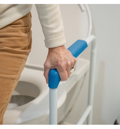 Accoudoirs WC réglables pour les toilettes