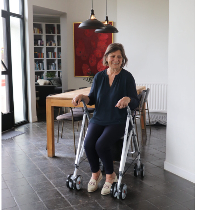 Déambulateur 4 roues ultra léger Kanguro HD Ara-K Forta avec assise