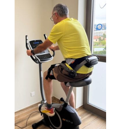 Exosquelette motorisé pour la marche HyperShell X Pro Ergomotion pour le vélo de rééducation