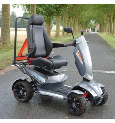 Scooter 4 roues homologué "route" Monster X 900-M4