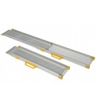 Rampe d'accès PMR handicapé pour fauteuil roulant