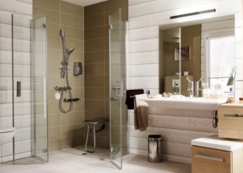 Maintien à domicile : comment aménager sa salle de bain ?